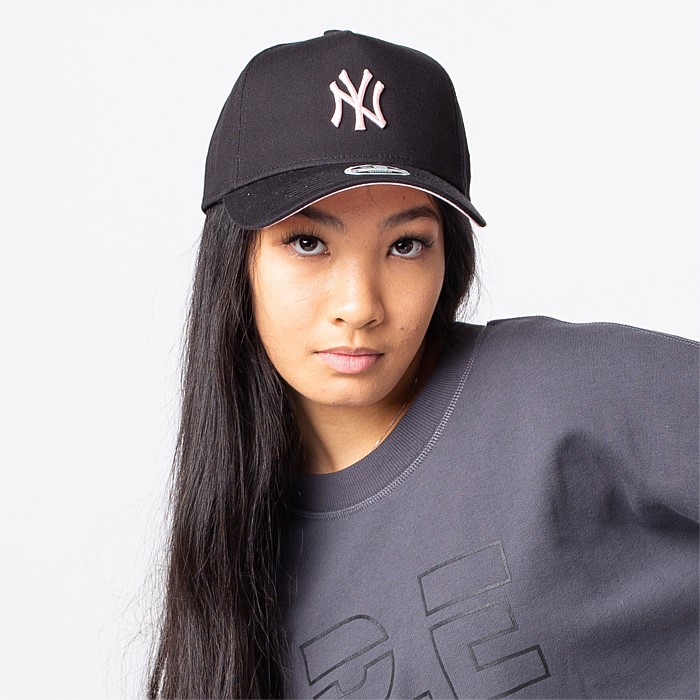 New York Yankees Womens 940 A-Frame Cap