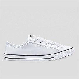 Chuck Taylor All Star Dainty Leather Low Womens