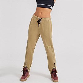 Defense Track Pant in Olive